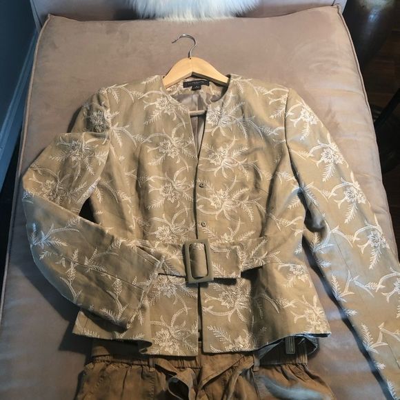 2/$25 🍋 Liz Claiborne Jacket Size 8 (Fits like a 6) - Picture 3 of 7